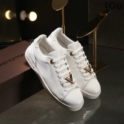 LV Casual shoes Women--027